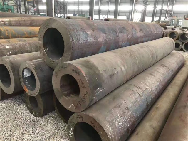 北海厚壁无缝钢管锻造